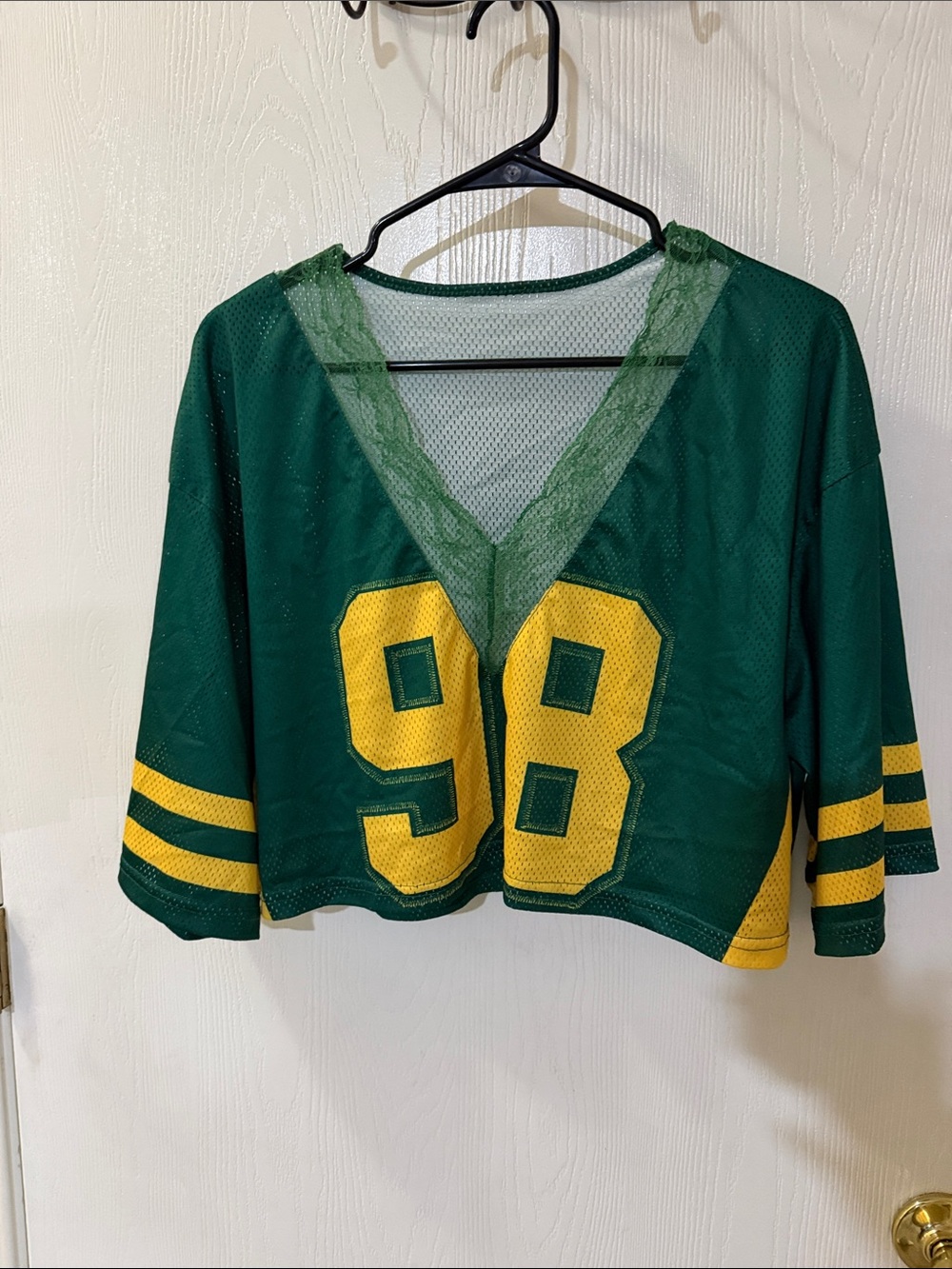 Amazon Green & Yellow Mesh V-Neck Athletic Crop Top